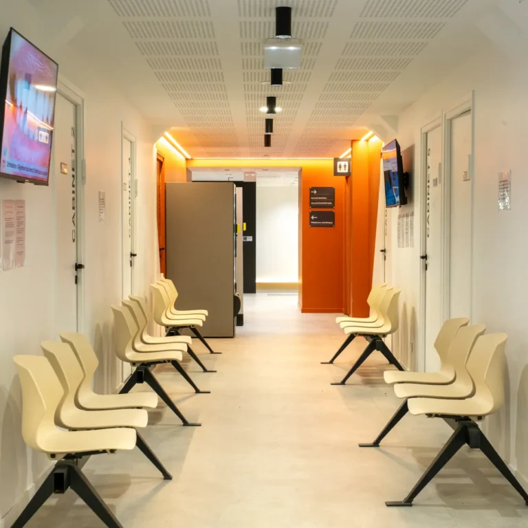Salle d'attente médecine - MEVA SANTE